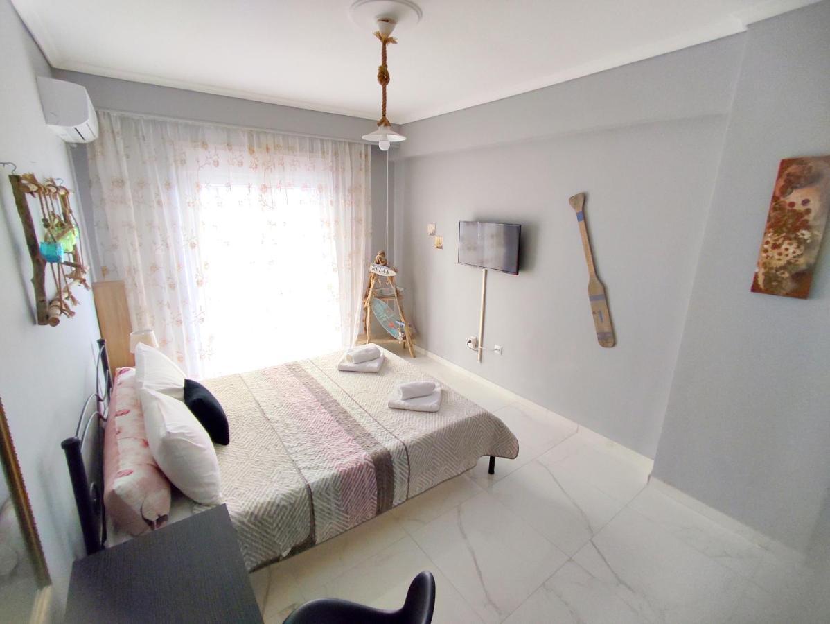Driftwood Center Apartment Kavala Esterno foto